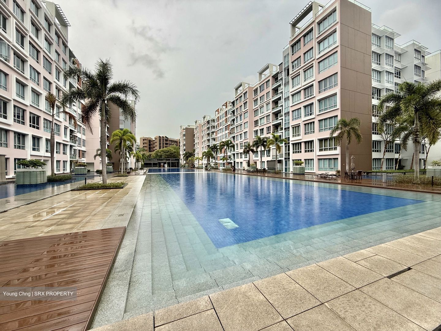 Ferraria Park Condominium (D17), Condominium #607504051